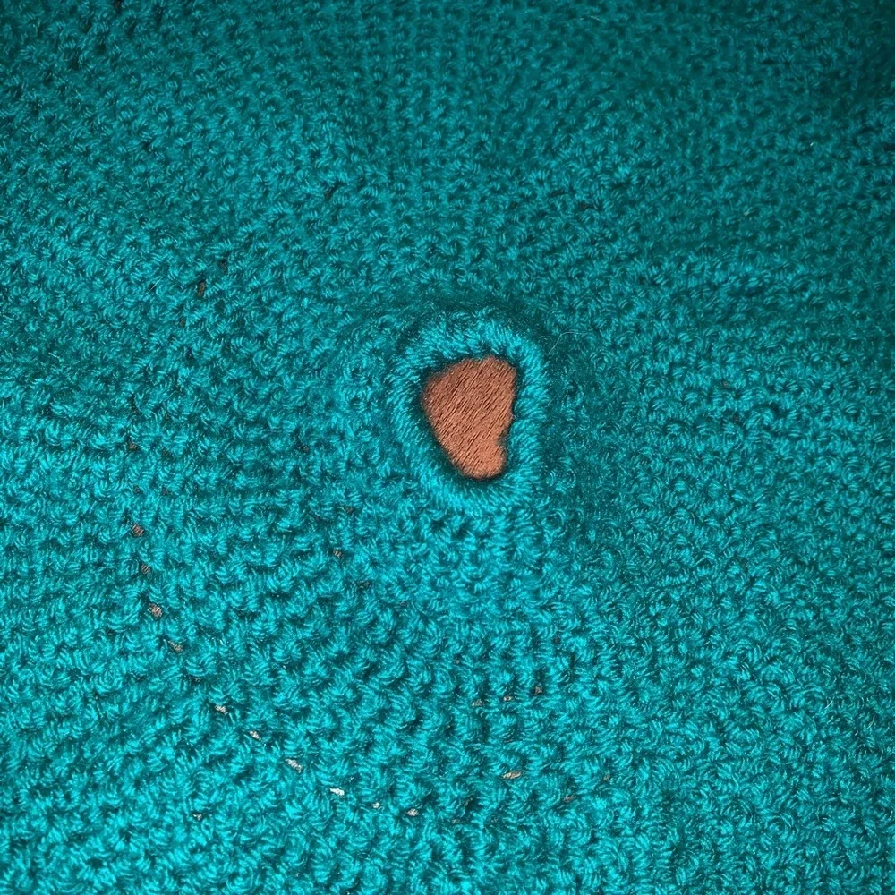 Handmade Scalloped Ruffle Teal Blue Green Crochet Christmas Tree Skirt 29”